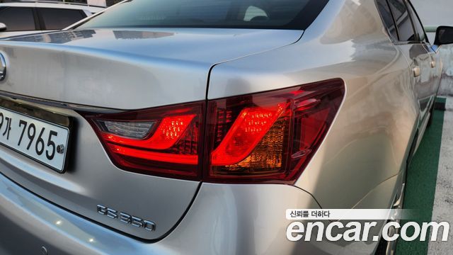 Lexus GS 2013 — photo 19
