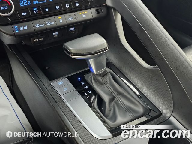 Hyundai AVANTE 2021 — photo 10