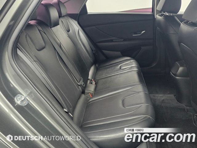Hyundai AVANTE 2021 — photo 17
