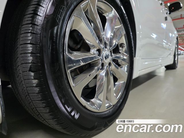 Kia Canival 2018 — photo 5