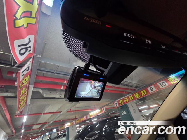 Kia Canival 2018 — photo 20