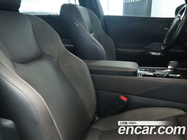 Lexus RX 2025 — photo 10