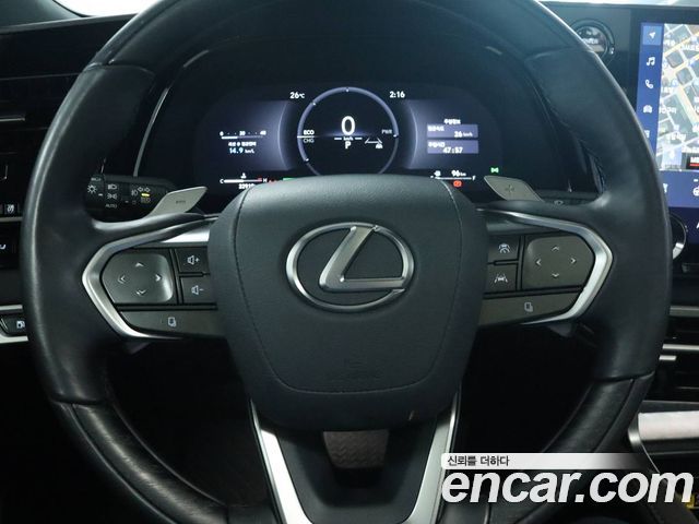 Lexus RX 2025 — photo 11