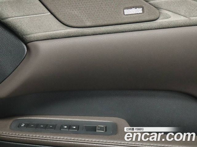 Lexus RX 2025 — photo 13