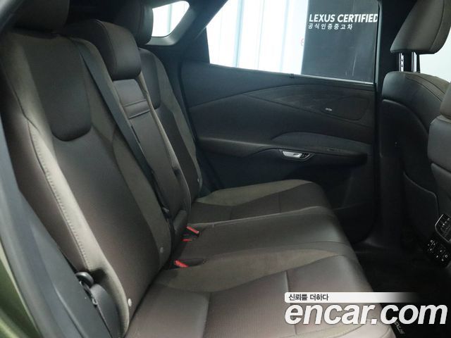 Lexus RX 2025 — photo 14
