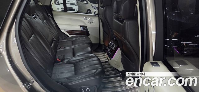 Land Rover Range Rover 2016 — photo 12