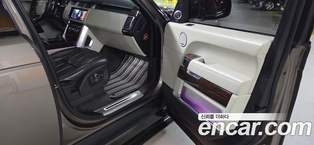Land Rover Range Rover 2016 — photo 13