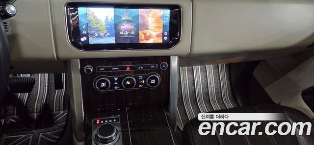 Land Rover Range Rover 2016 — photo 16