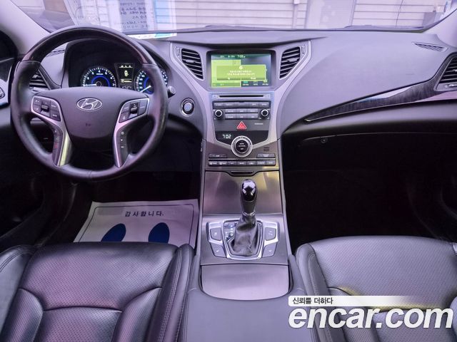 Hyundai Grandeur 2015 — photo 10