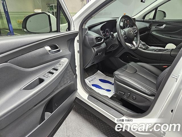 Hyundai Santafe 2023 — photo 5