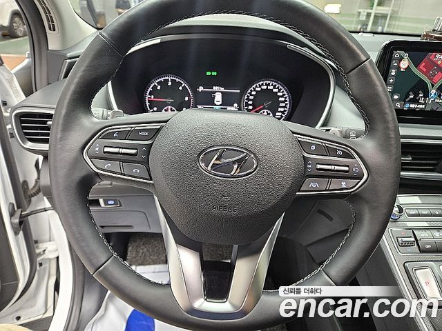 Hyundai Santafe 2023 — photo 8