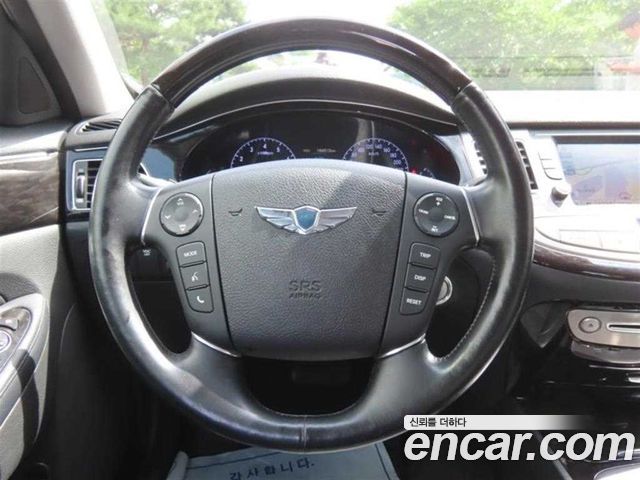 Hyundai Genesis 2013 — photo 16