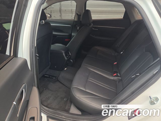Hyundai Sonata 2021 — photo 7