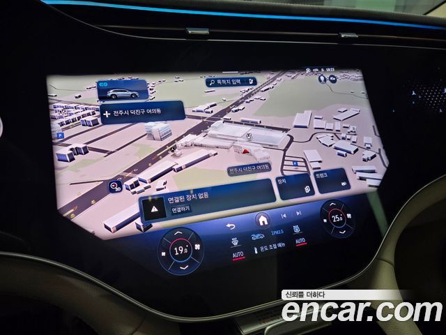 Mercedes-Benz EQS 2025 — photo 18