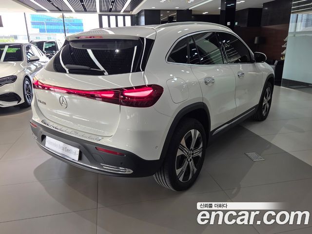 Mercedes-Benz EQA 2026 — photo 2