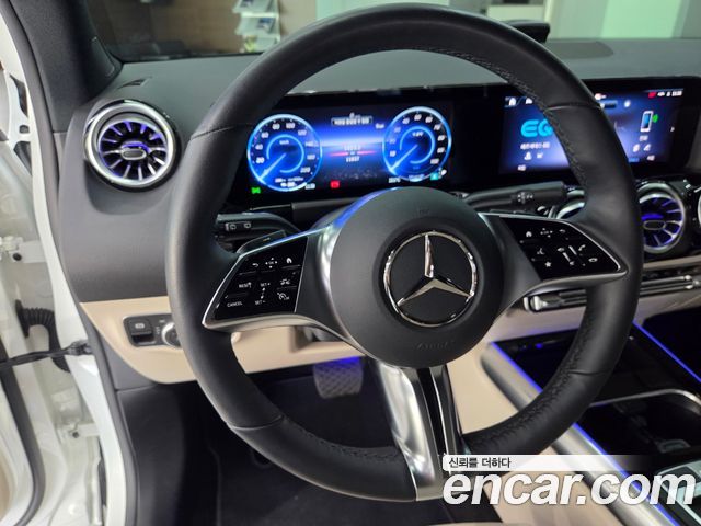 Mercedes-Benz EQA 2026 — photo 13