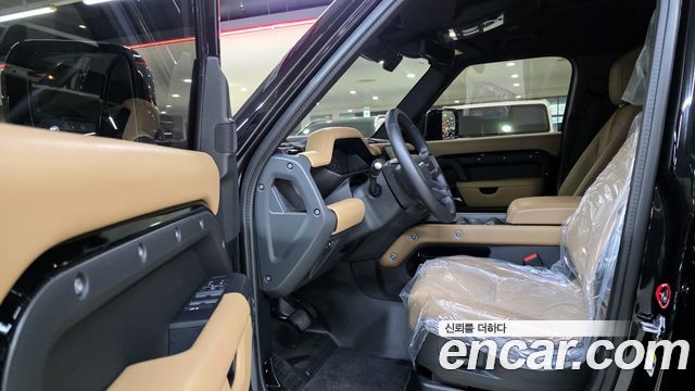 Land Rover Defender 2026 — photo 10