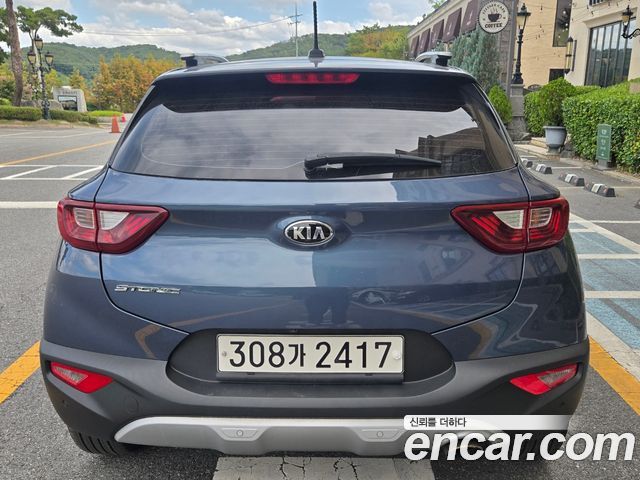 Kia Stonic 2018 — photo 4