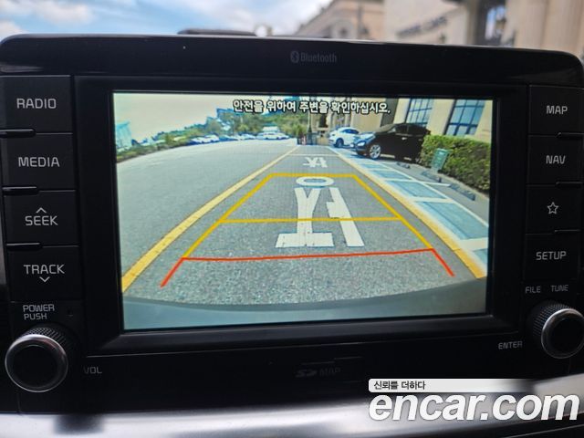 Kia Stonic 2018 — photo 15
