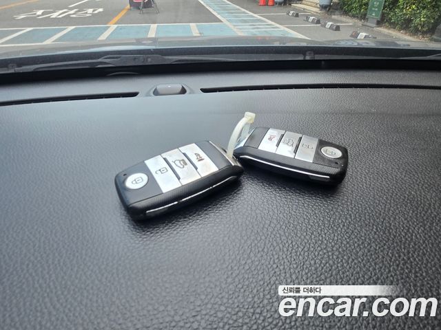 Kia Stonic 2018 — photo 20