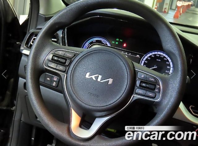 Kia Niro 2022 — photo 8