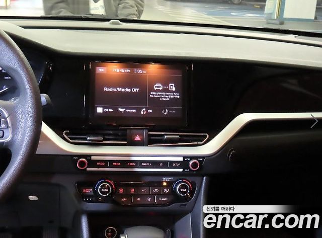 Kia Niro 2022 — photo 11