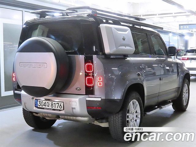 Land Rover Defender 2020 — photo 4
