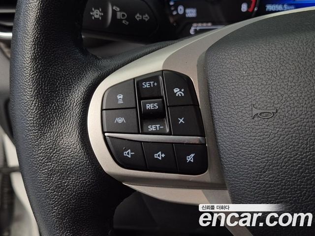 Ford Explorer 2021 — photo 15