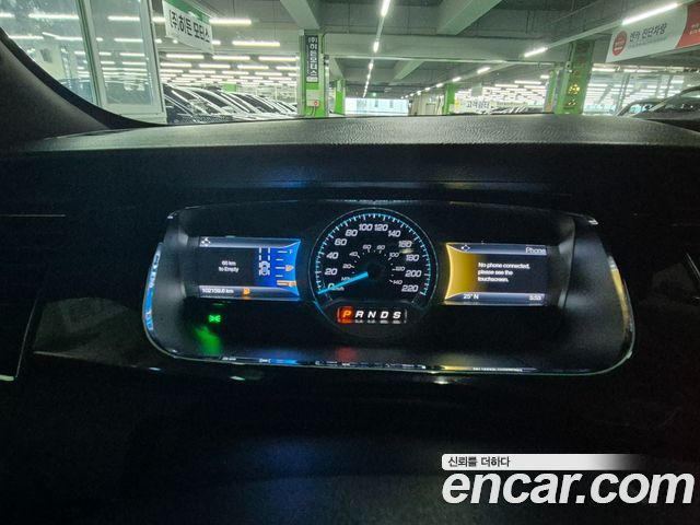 Ford Taurus 2014 — photo 8