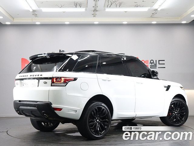 Land Rover Range Rover Sport 2017 — photo 4