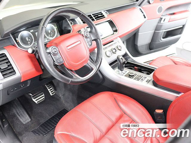 Land Rover Range Rover Sport 2017 — photo 16