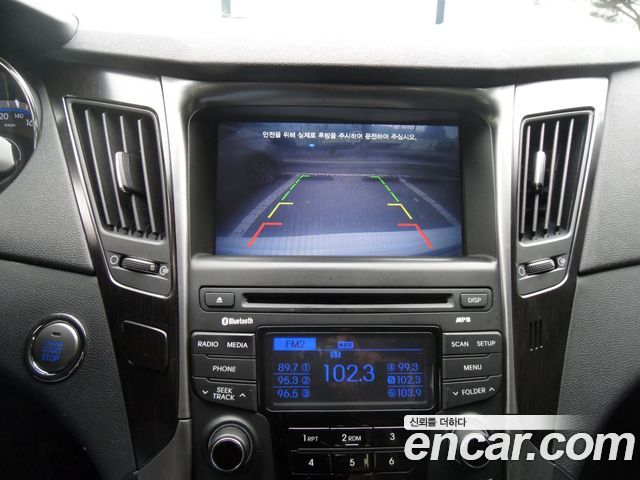 Hyundai Sonata 2013 — photo 14
