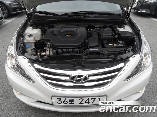 Hyundai Sonata 2013 — photo 20
