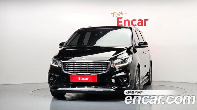 Kia Canival 2020 — photo 3