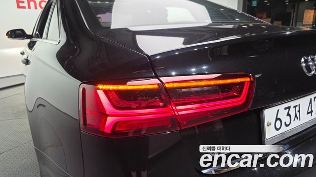 Audi A6 2018 — photo 9
