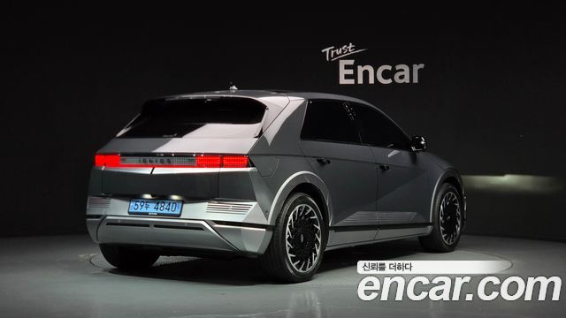 Hyundai Ioniq5 2023 — photo 2