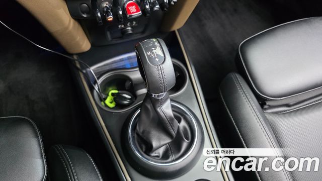 Mini Countryman 2018 — photo 9