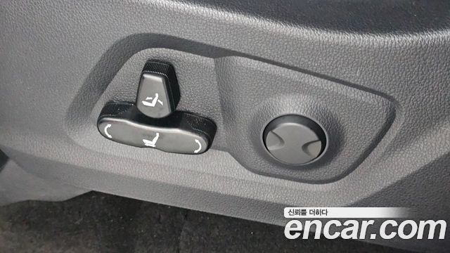 KG Mobility Rexton 2021 — photo 26