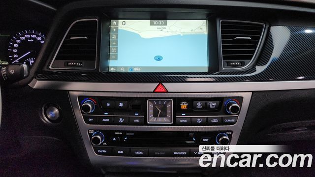 Genesis G80 2018 — photo 13