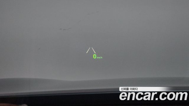 Genesis G80 2018 — photo 18