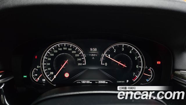 BMW Gran Turismo 2018 — photo 11