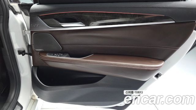 BMW Gran Turismo 2018 — photo 15