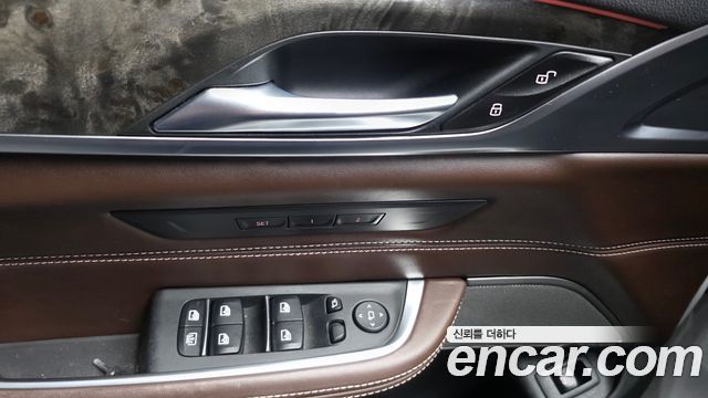 BMW Gran Turismo 2018 — photo 30