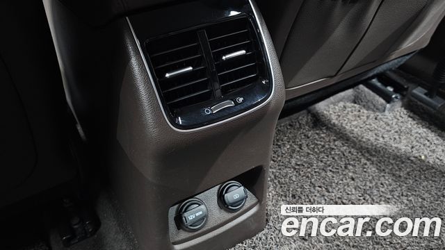 Kia K7 2019 — photo 27
