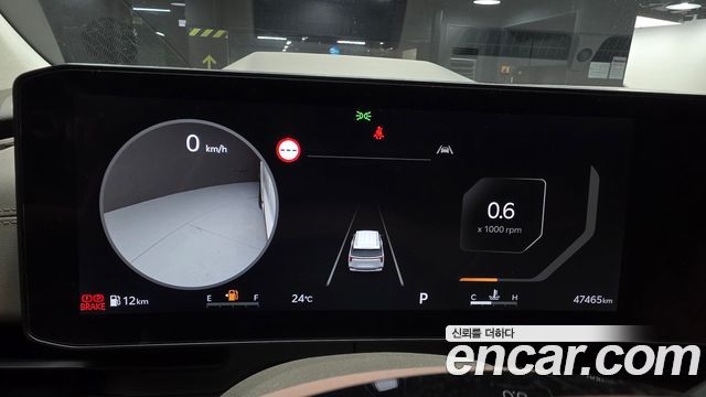 Kia Canival 2024 — photo 11