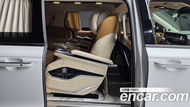 Kia Canival 2024 — photo 17