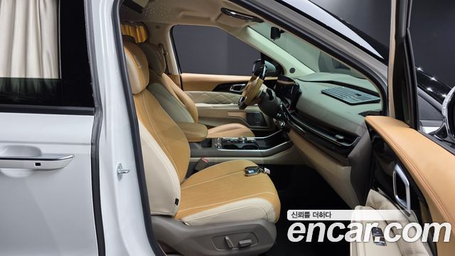 Kia Canival 2024 — photo 18