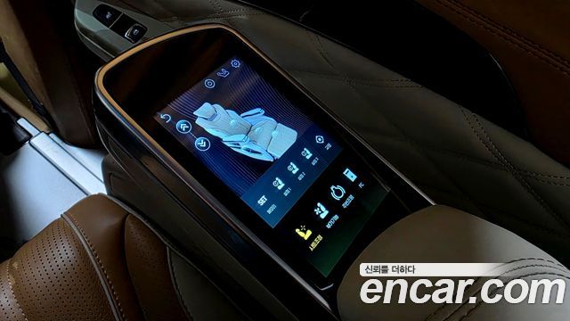 Kia Canival 2024 — photo 28