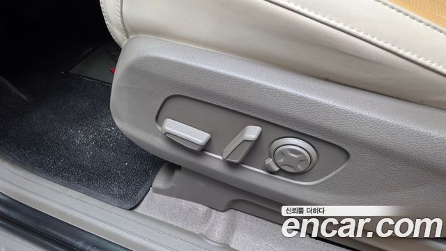 Kia Canival 2024 — photo 32