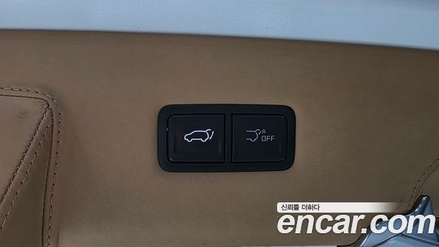 Kia Canival 2024 — photo 36